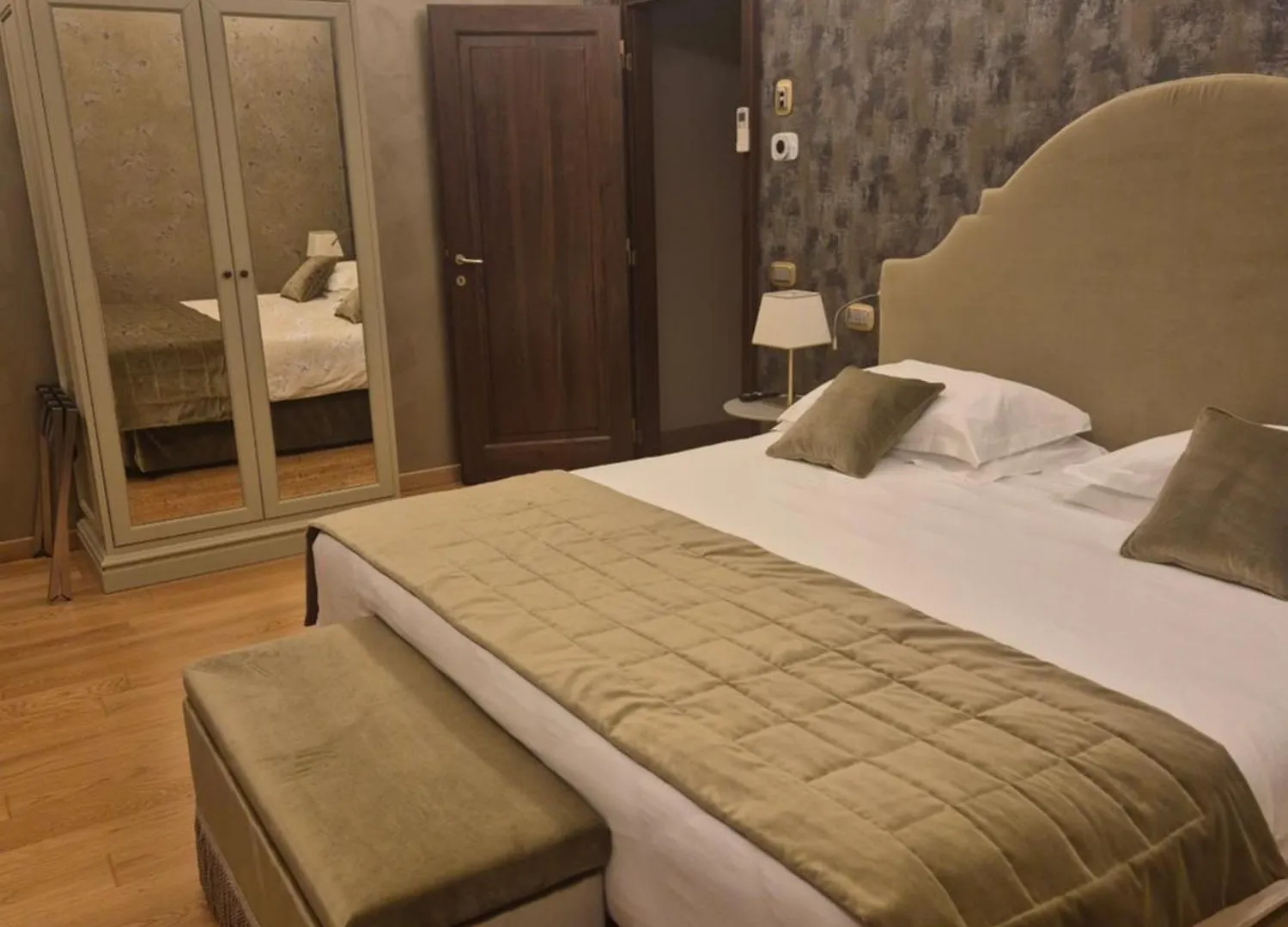 Bed & Breakfast Alla Vite Dorata Venice