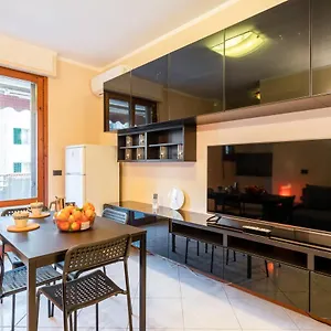  Appartement Comfortable Flat With Terraces Italie