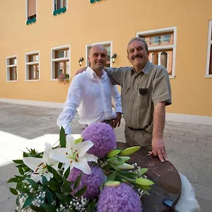 https://hotel-al-malcanton.hotelslidodijesolo.com